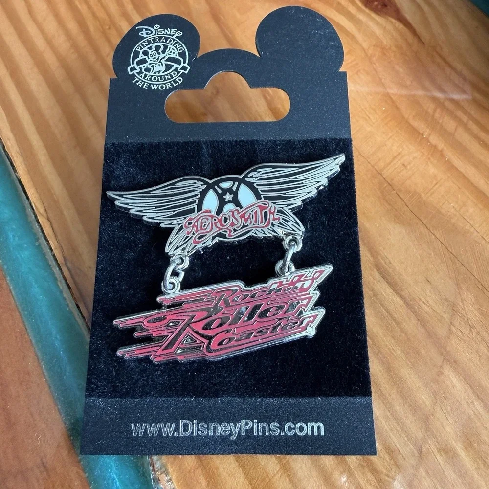 Disney Pin Hollywood Studios Rock 'n' Roller Coaster Starring Aerosmith - Dangle